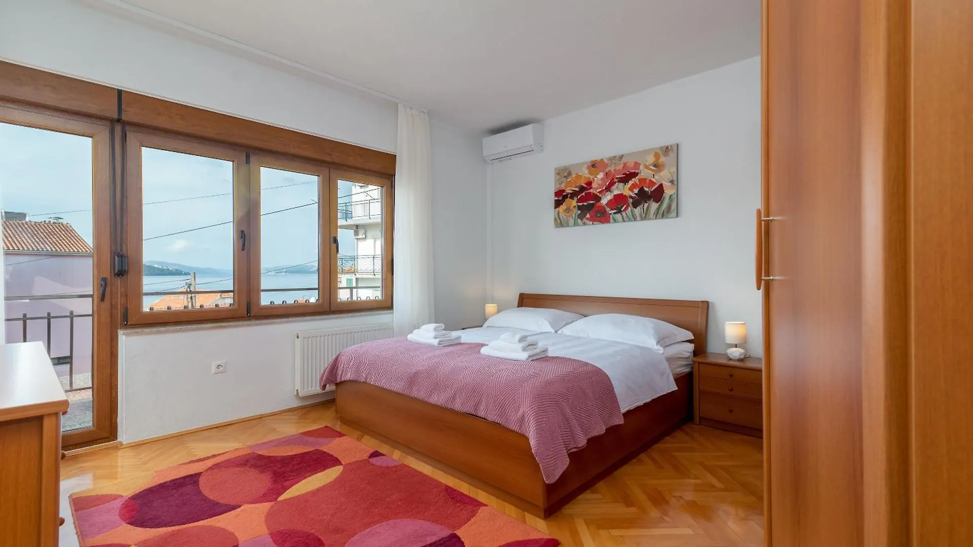Apartment Domi トロギール クロアチア